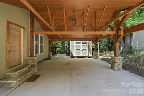 2113 Bon Villa Way Tega Cay SC 29708