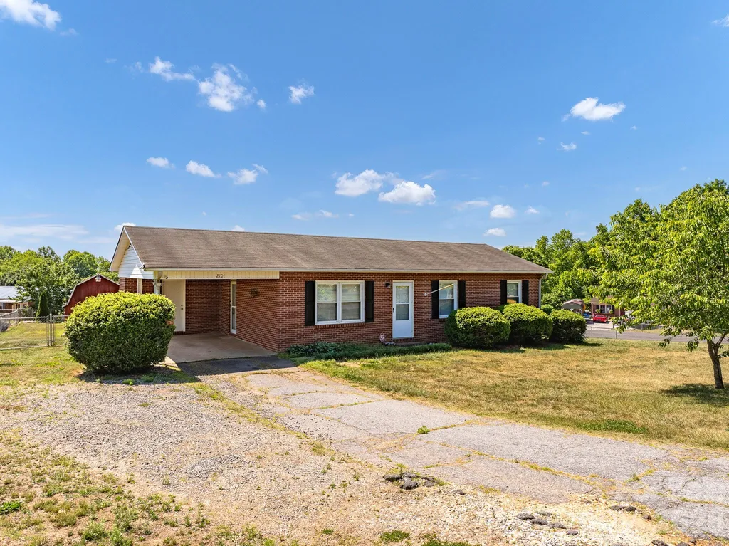 2101 Lamesa Court Lenoir NC 28645