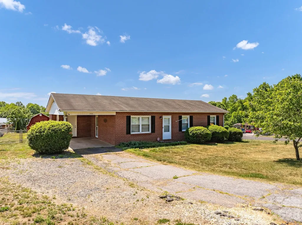 2101 Lamesa Court Lenoir NC 28645