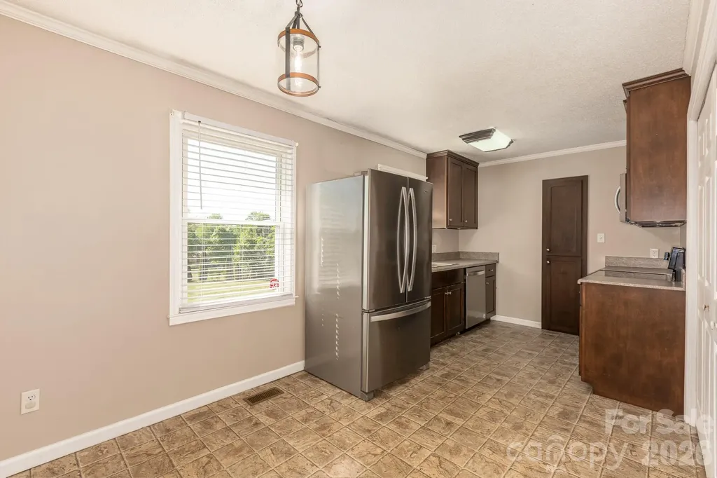 2101 Lamesa Court Lenoir NC 28645