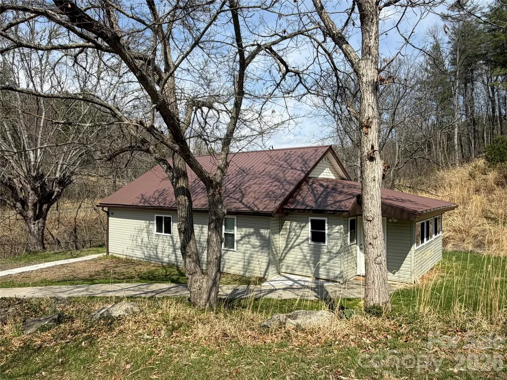 55 Summit View Drive Marshall NC 28753