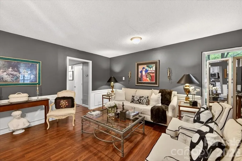 830 Sardis Cove Drive Charlotte NC 28270