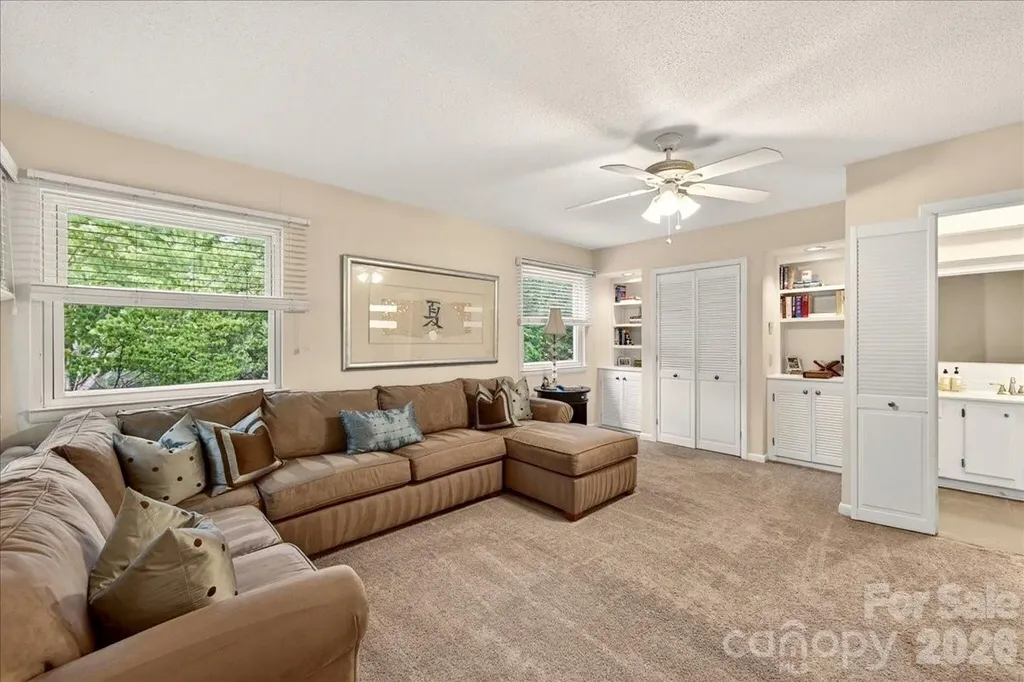 830 Sardis Cove Drive Charlotte NC 28270