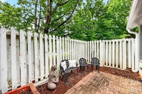 830 Sardis Cove Drive Charlotte NC 28270