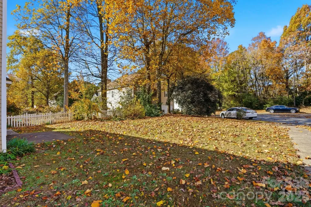 2019 Aberglen Drive Charlotte NC 28262