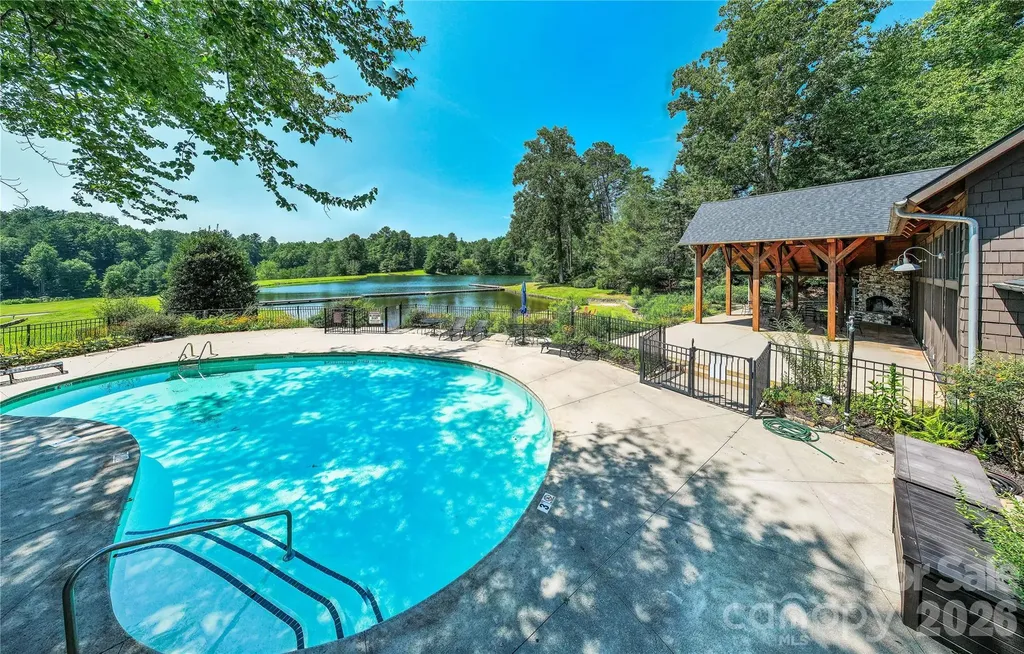 146 Allison Creek Trail Brevard NC 28712