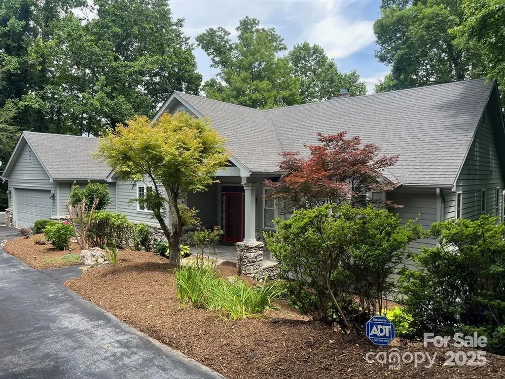 180 High Road Overlook Hendersonville NC 28739