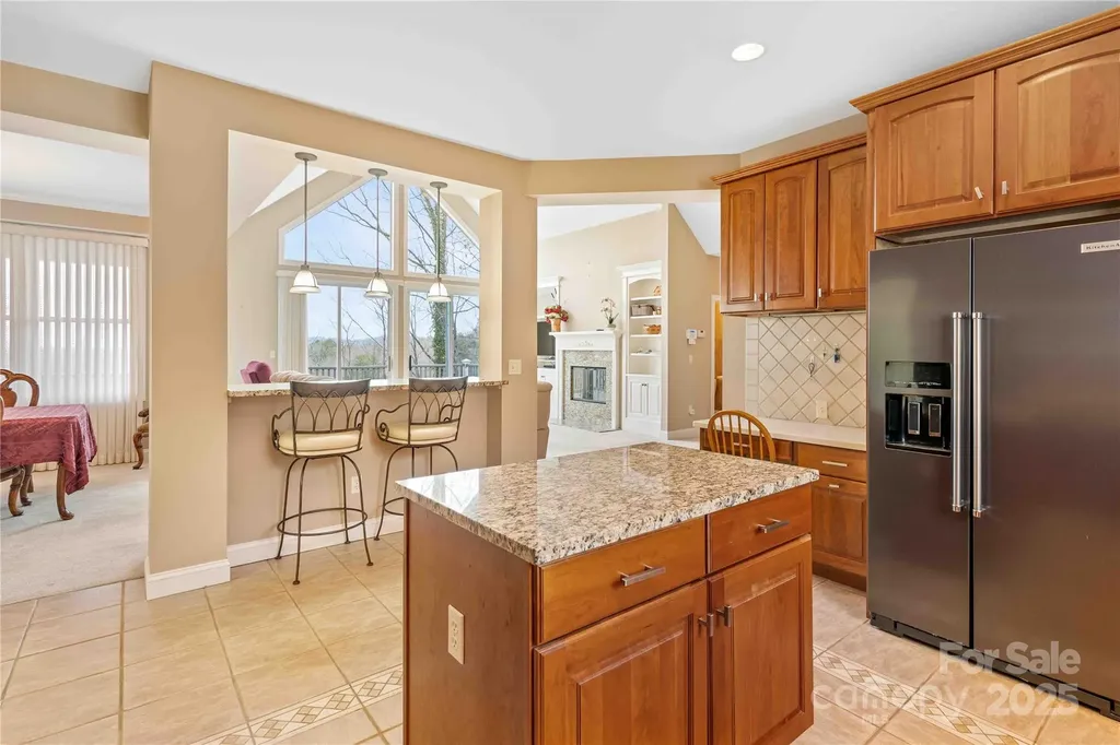 180 High Road Overlook Hendersonville NC 28739