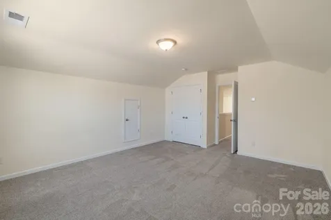 7420 Tullamore Glen Huntersville NC 28078