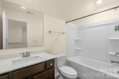 7420 Tullamore Glen Huntersville NC 28078