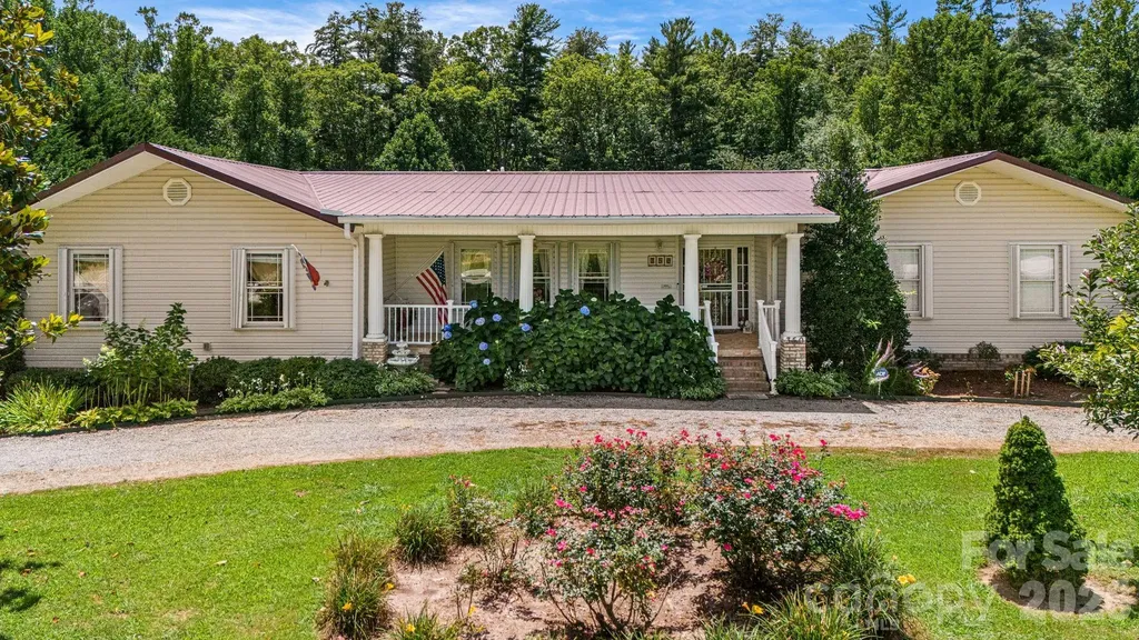 350 Old Sunset Hill Road Hendersonville NC 28792