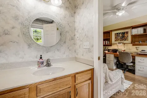 350 Old Sunset Hill Road Hendersonville NC 28792