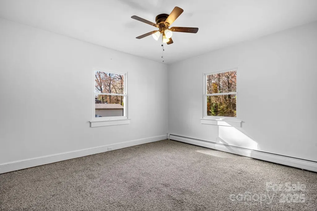 313 17th Street NW Hickory NC 28601