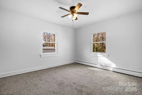 313 17th Street NW Hickory NC 28601