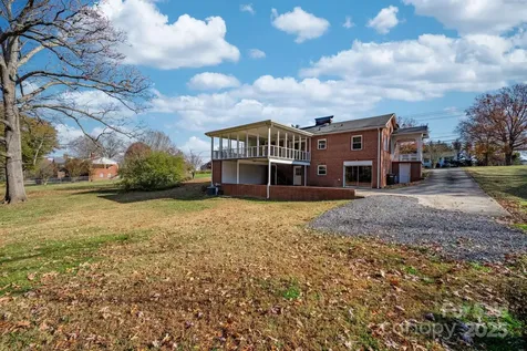 313 17th Street NW Hickory NC 28601