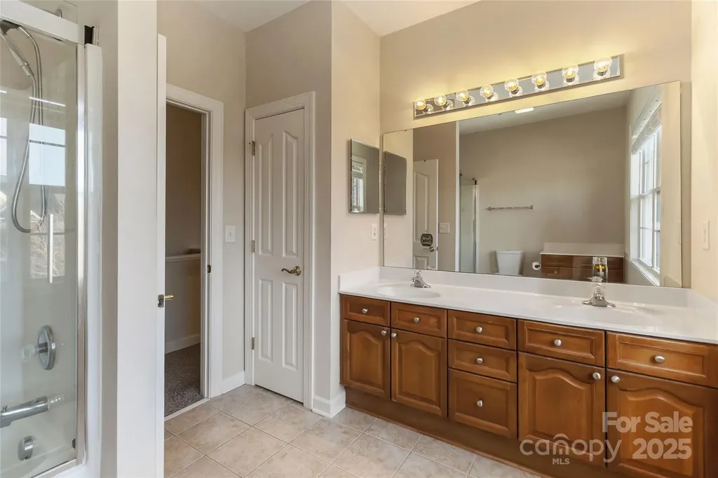 1608 Copperplate Road Charlotte NC 28262