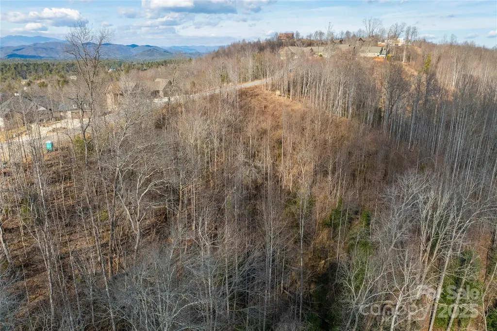 1030 River Club Ridge Lenoir NC 28645