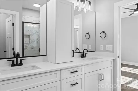 2328 Summerlin Street Winston Salem NC 27103