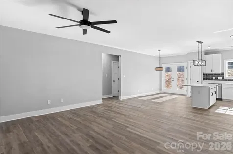 2328 Summerlin Street Winston Salem NC 27103