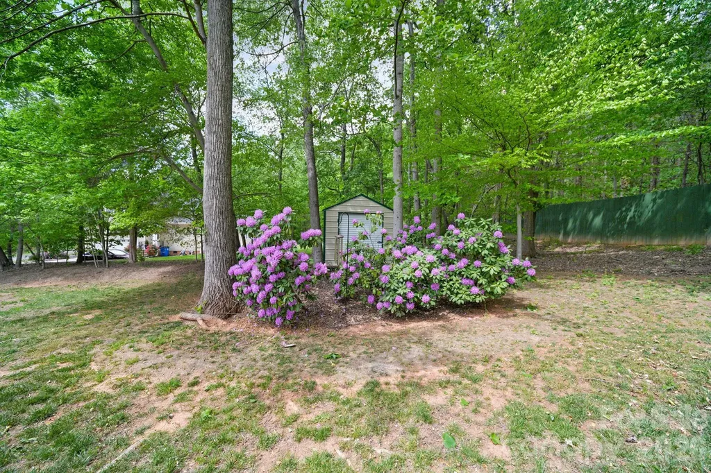 169 Winding Creek Drive Troutman NC 28166