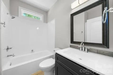 169 Winding Creek Drive Troutman NC 28166