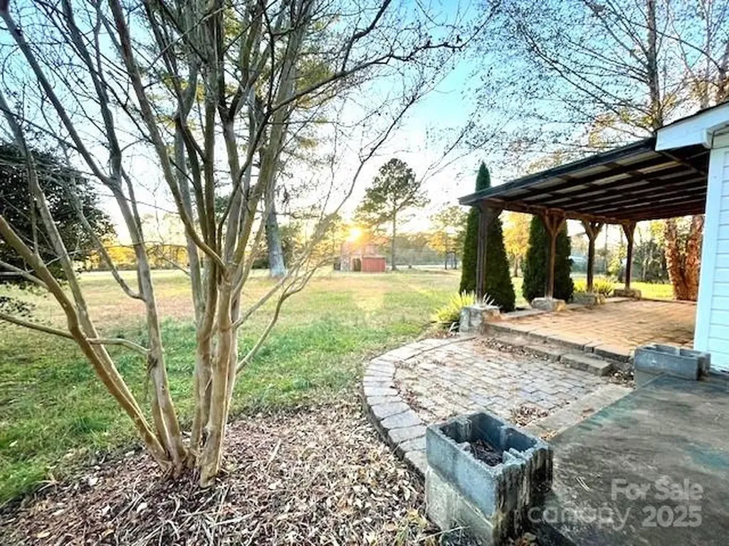 935 E Us 74 Business Highway Ellenboro NC 28040
