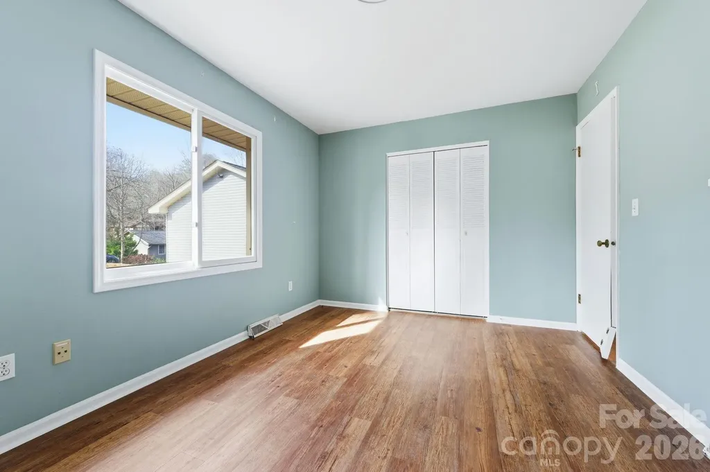 23 Muirfield Drive Arden NC 28704