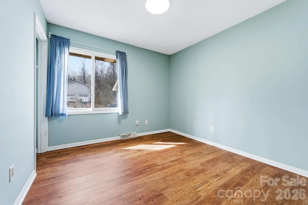 23 Muirfield Drive Arden NC 28704