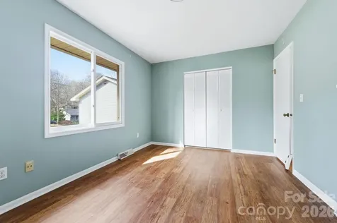 23 Muirfield Drive Arden NC 28704
