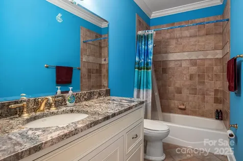 150 Rainbow View Drive Fletcher NC 28732