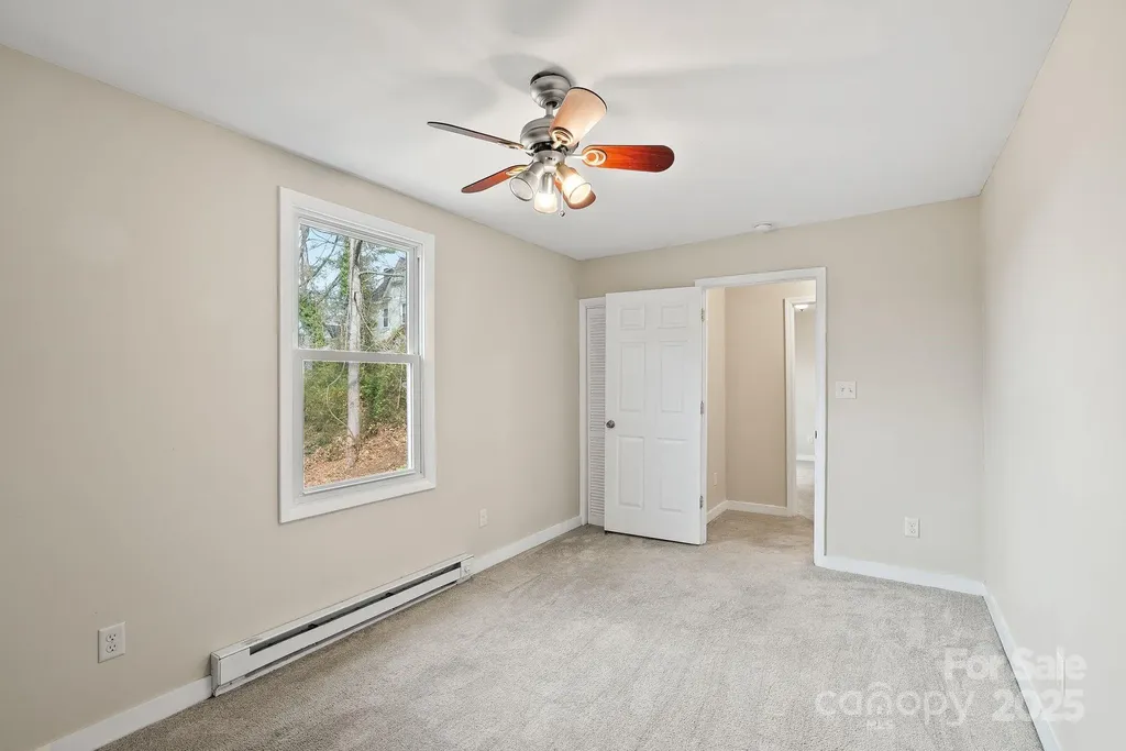 2 Worley Place Asheville NC 28806