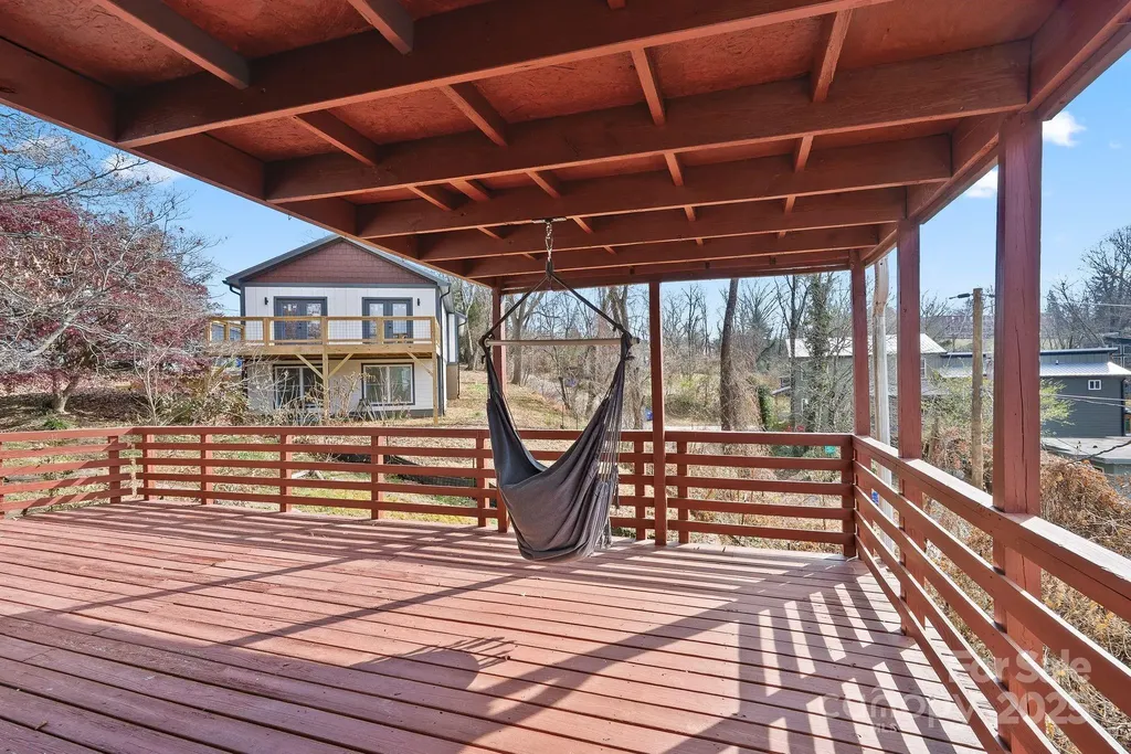 2 Worley Place Asheville NC 28806