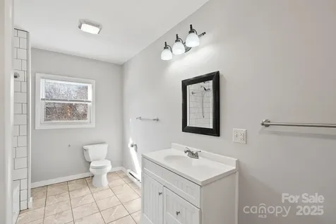 2 Worley Place Asheville NC 28806