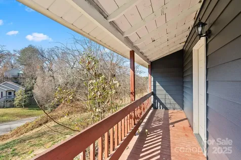 2 Worley Place Asheville NC 28806