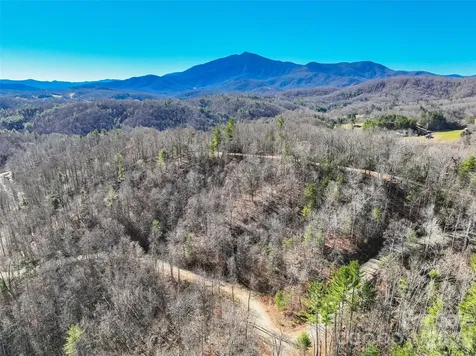 00000 High Peak Ridge Green Mountain NC 28740