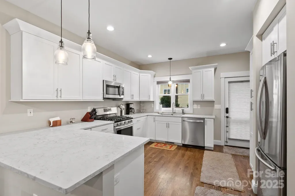 31 Elkmont Drive Asheville NC 28804