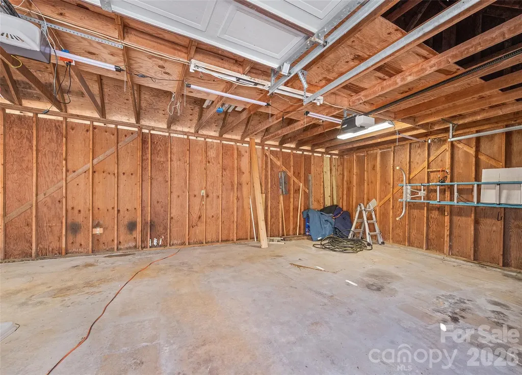 1350 Davis Mountain Road Hendersonville NC 28739