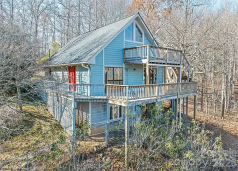 1350 Davis Mountain Road Hendersonville NC 28739