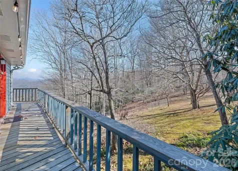 1350 Davis Mountain Road Hendersonville NC 28739