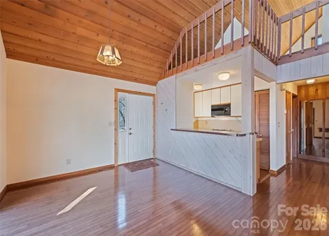 1350 Davis Mountain Road Hendersonville NC 28739