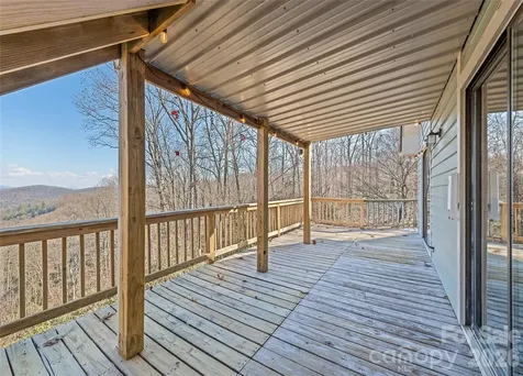1350 Davis Mountain Road Hendersonville NC 28739