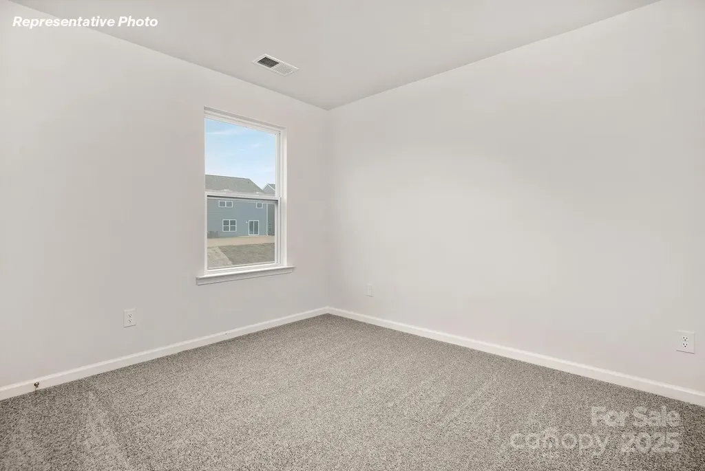 2058 10th Street SE Hickory NC 28602