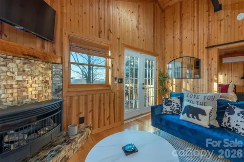 2338 El Miner Drive Mars Hill NC 28754