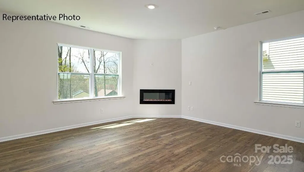 2054 10th Street SE Hickory NC 28602