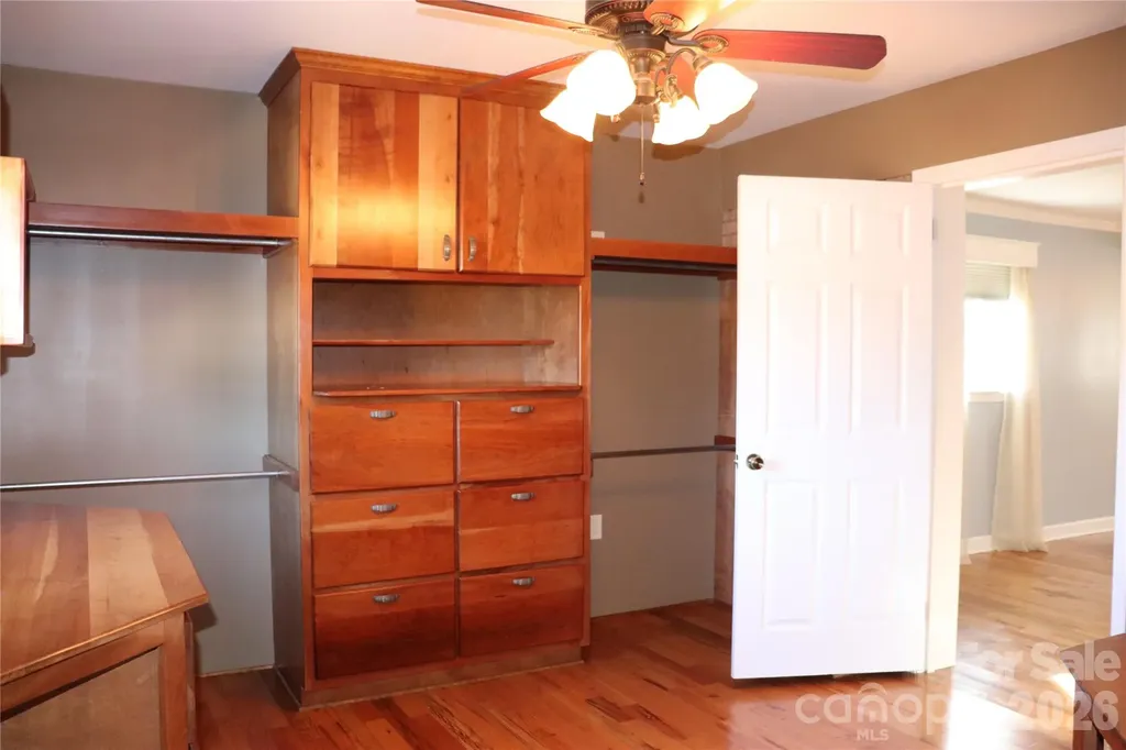 3041 Heffner Place Hudson NC 28638