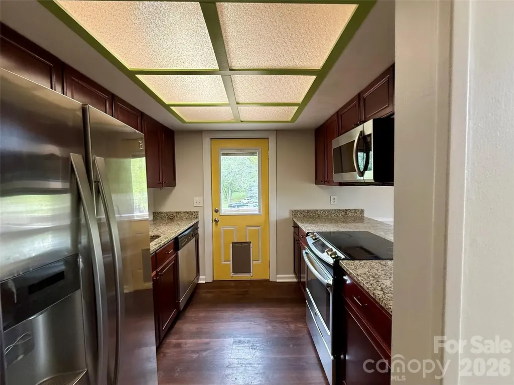 18 Briar Fork Way Fletcher NC 28732