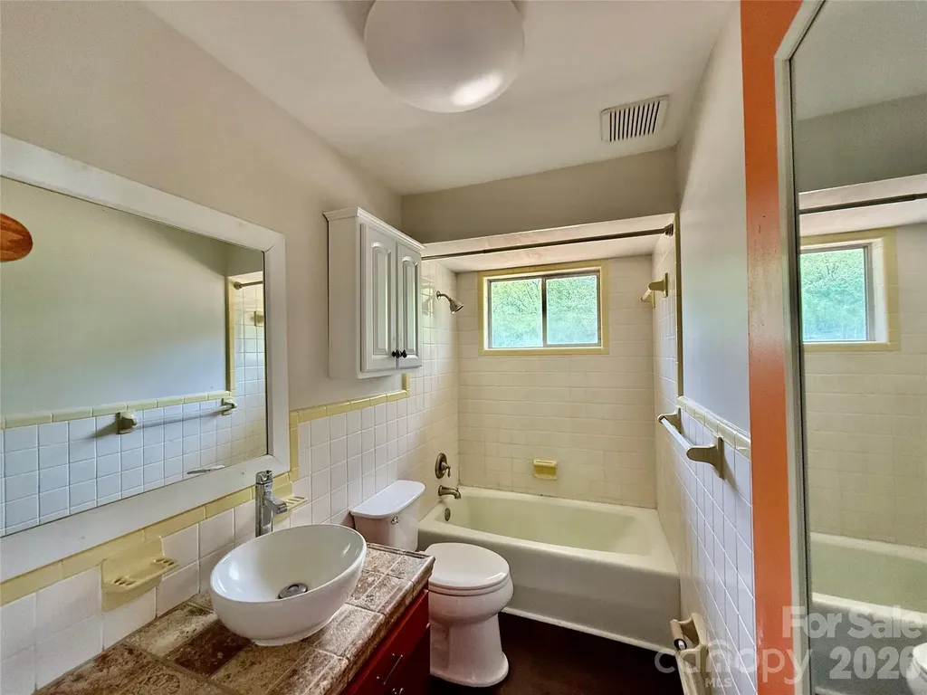18 Briar Fork Way Fletcher NC 28732