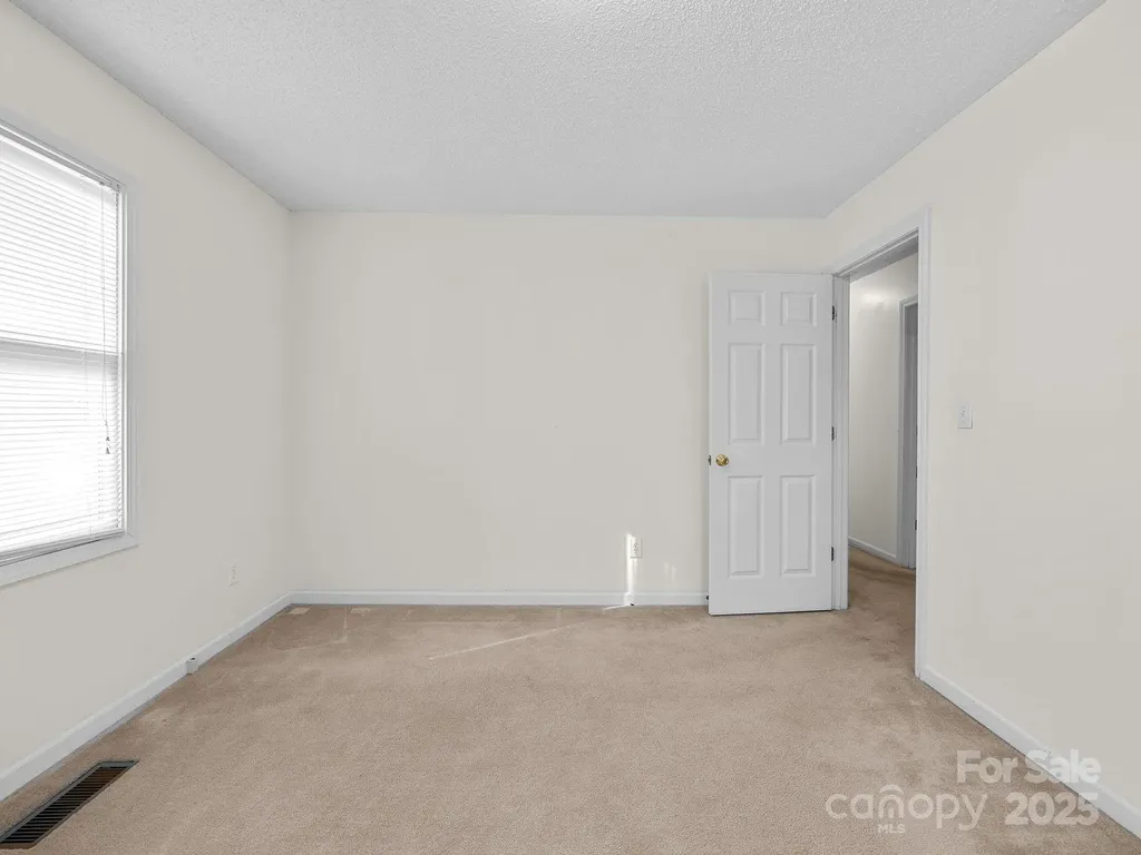 383 Woody Circle Tryon NC 28782