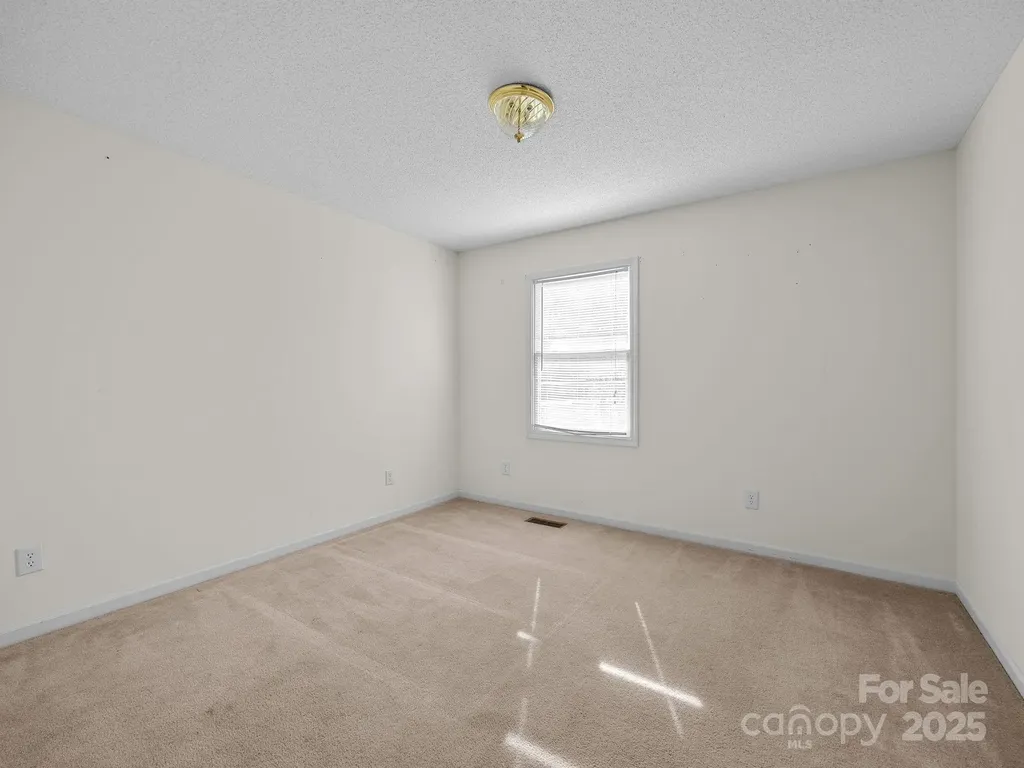 383 Woody Circle Tryon NC 28782