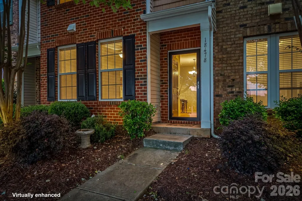 18478 W Catawba Avenue Cornelius NC 28031